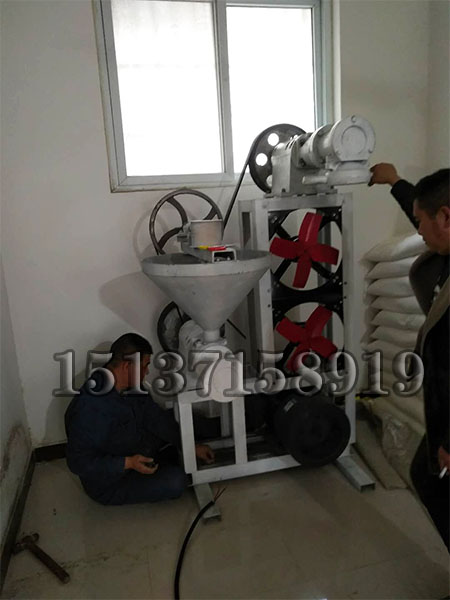 自熟米線機安裝現場 自熟米線機安裝現場