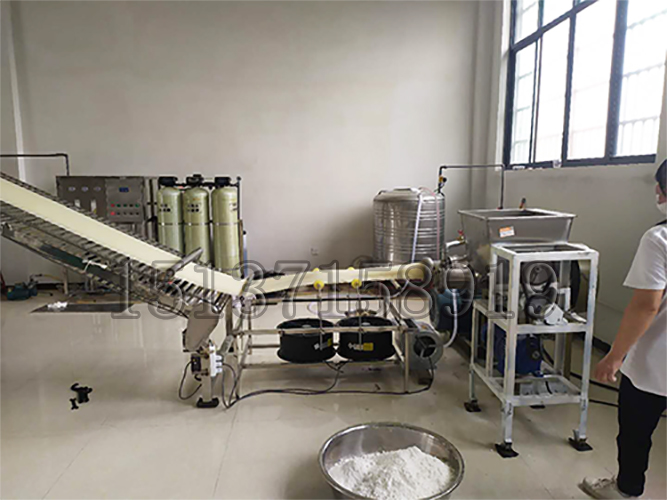 全自動米線機生產現場 全自動米線機生產現場