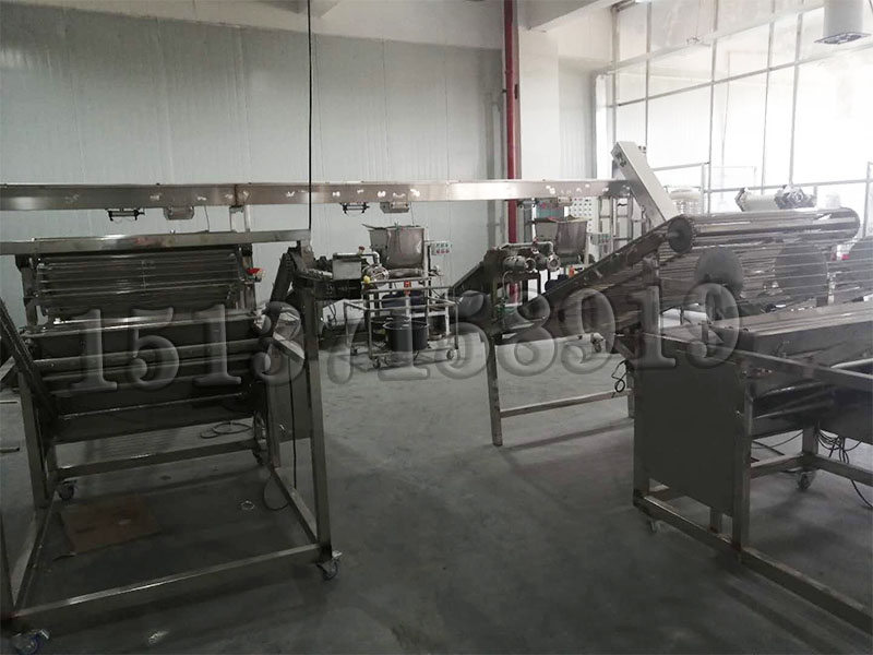 全自動米粉機生產(chǎn)柳州螺螄粉 全自動米粉機生產(chǎn)柳州螺螄粉