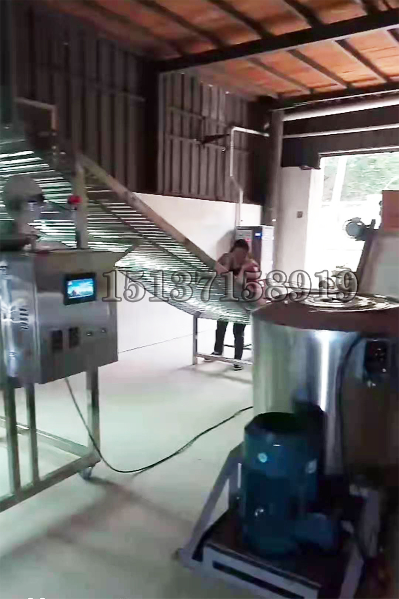 福建全自動米粉機安裝現場 福建全自動米粉機安裝現場